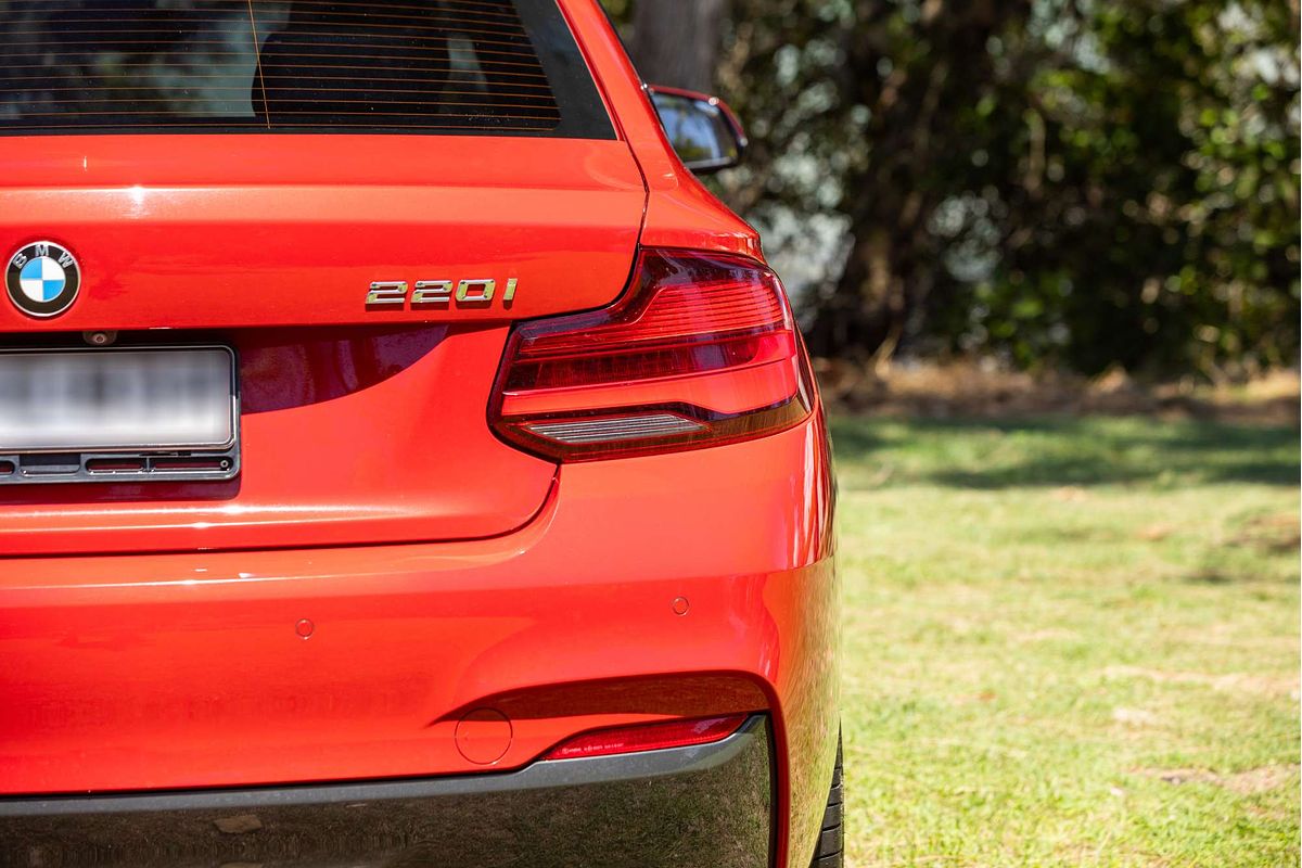 2020 BMW 2 Series 220i M Sport F22 LCI