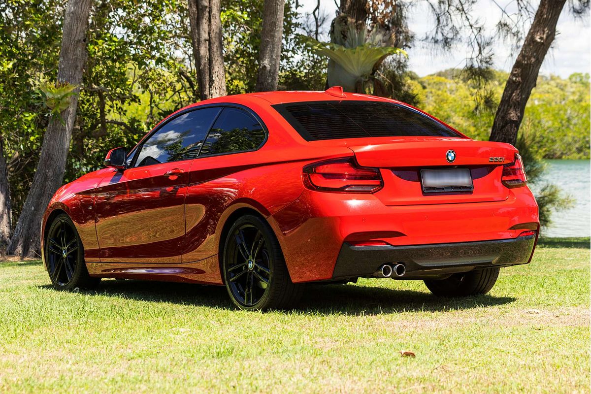 2020 BMW 2 Series 220i M Sport F22 LCI