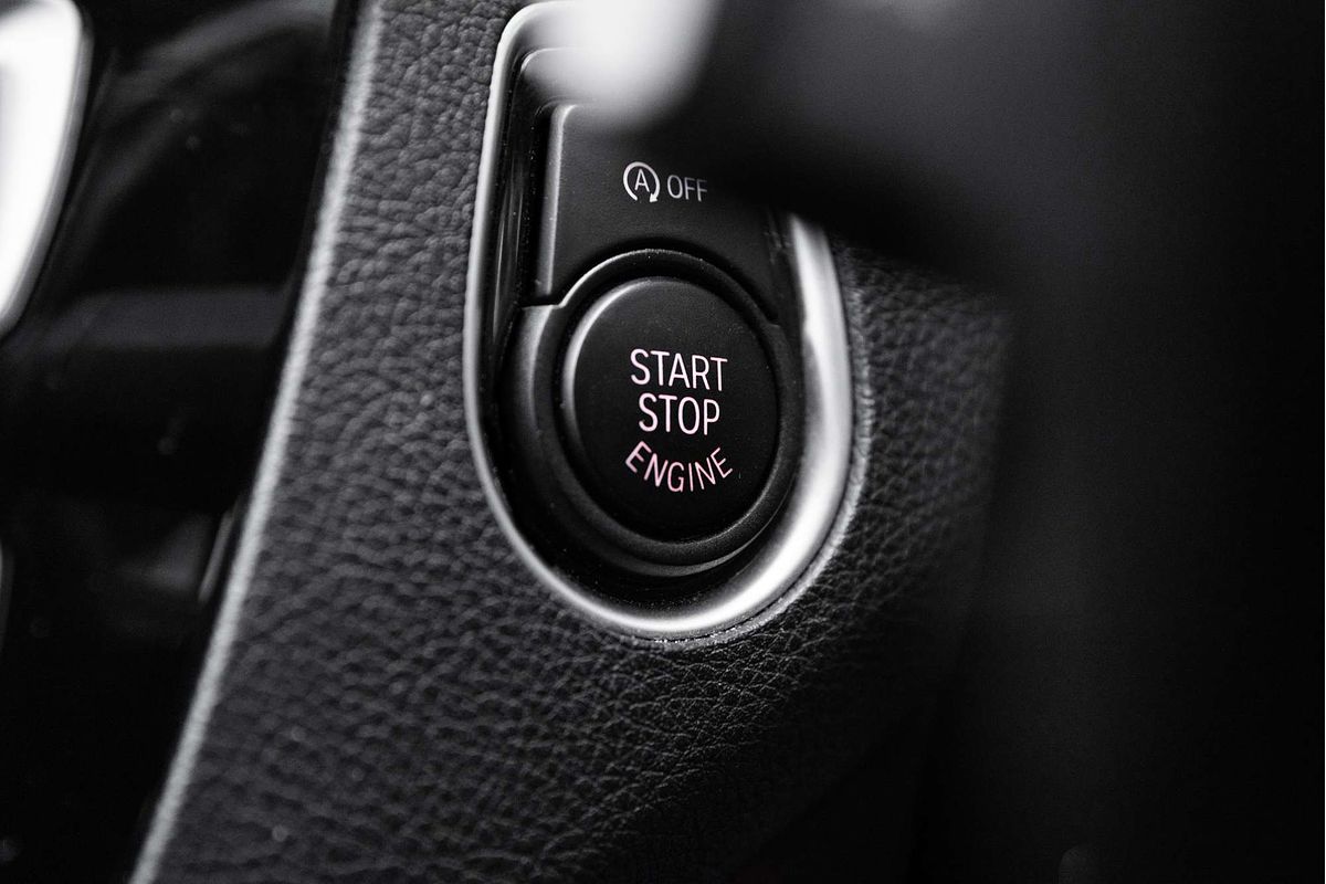 2020 BMW 2 Series 220i M Sport F22 LCI