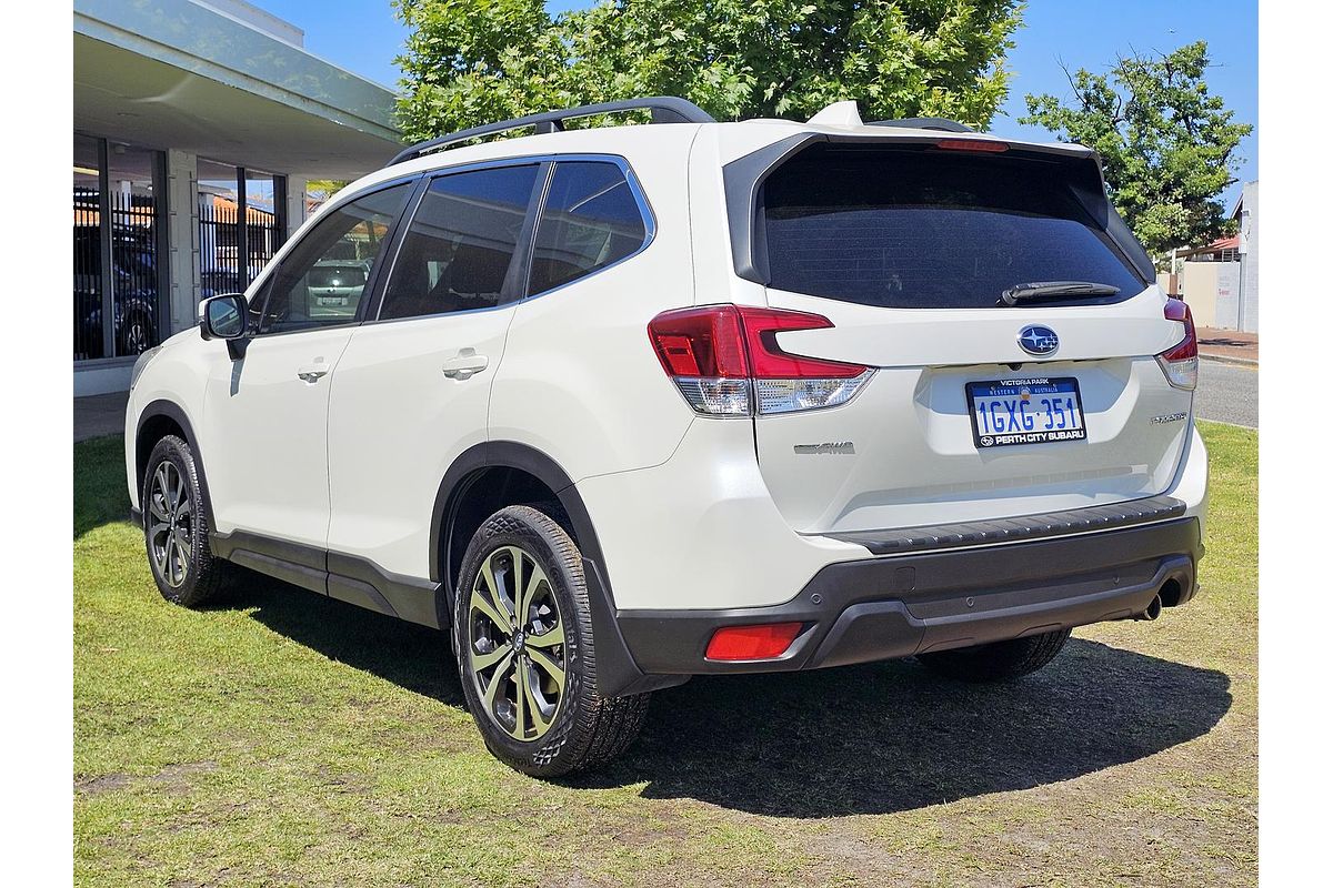2019 Subaru Forester 2.5i Premium S5