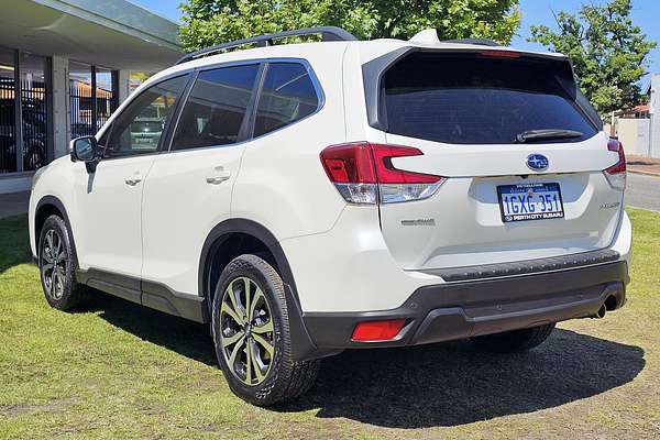 2019 Subaru Forester 2.5i Premium S5