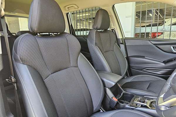 2019 Subaru Forester 2.5i Premium S5