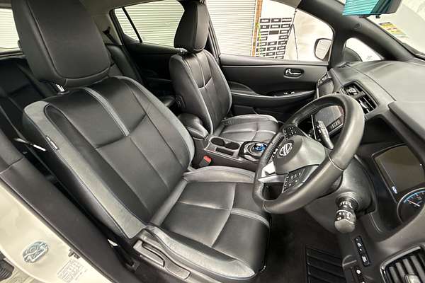 2022 Nissan LEAF e+ ZE1