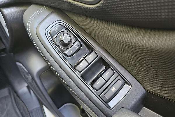 2019 Subaru Forester 2.5i Premium S5