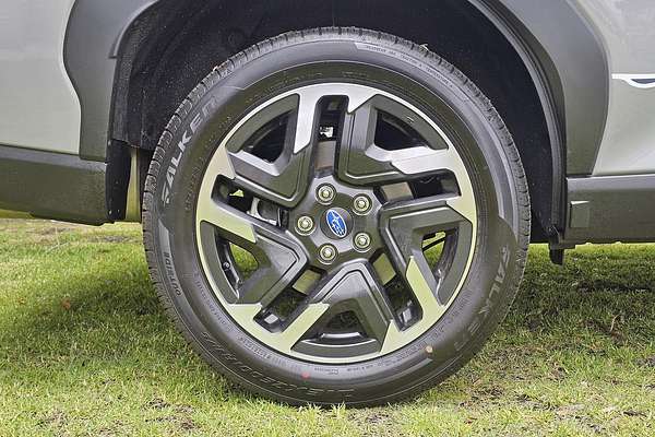 2025 Subaru Forester Touring S6