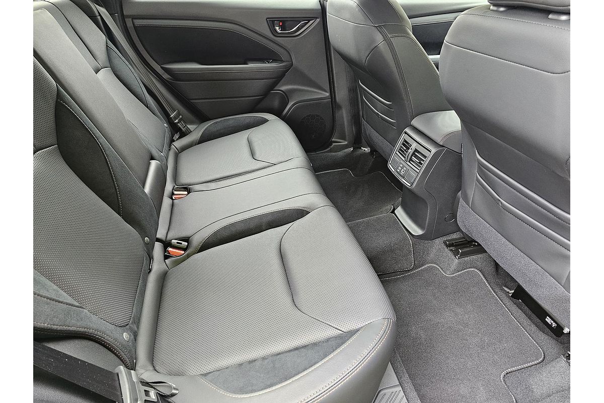 2025 Subaru Forester Touring S6