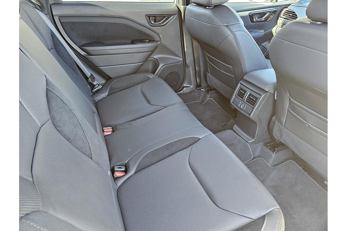 2025 Subaru Forester Touring S6