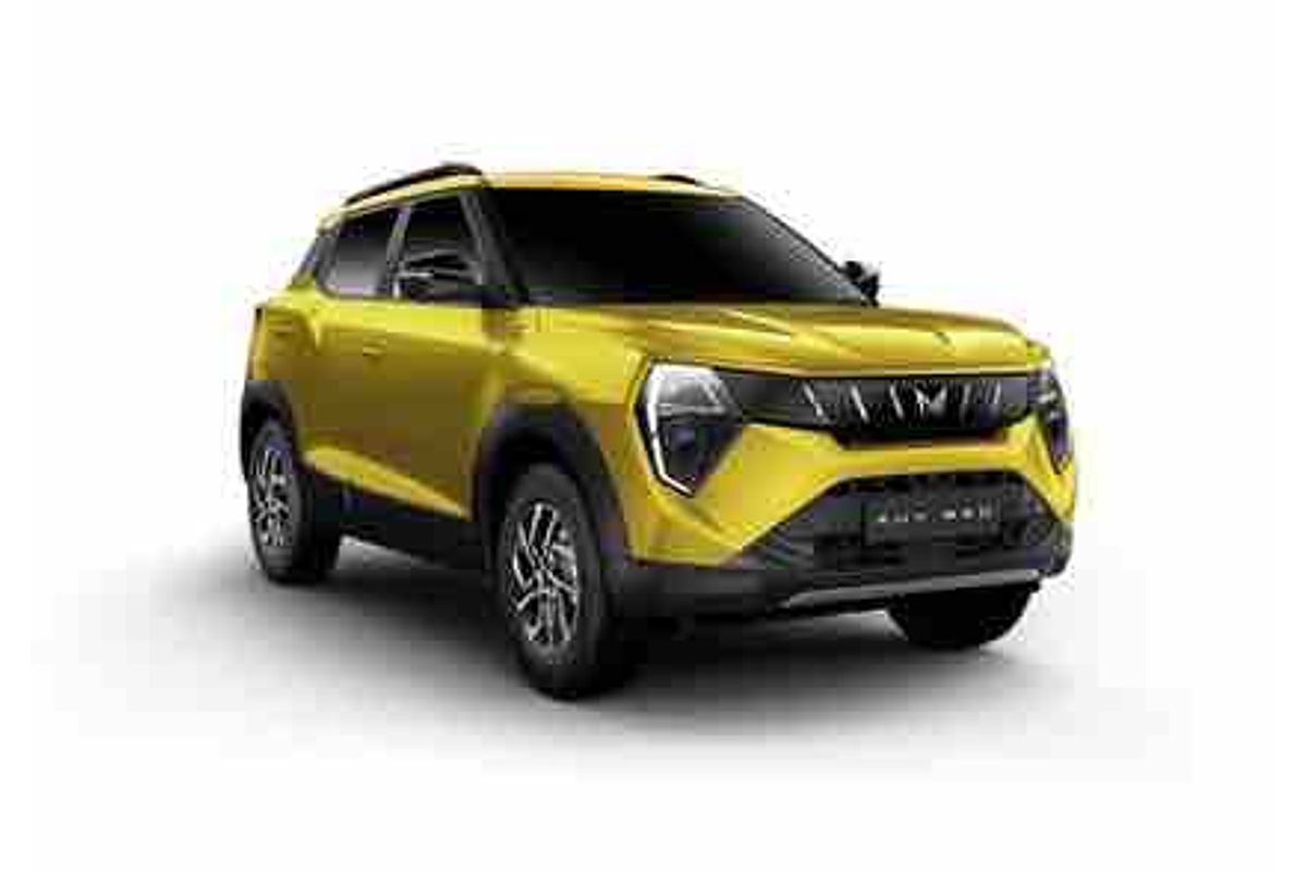 2025 Mahindra XUV3XO AX7L