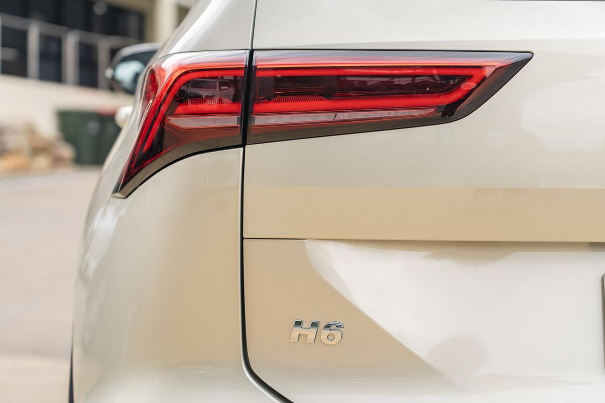 2025 GWM Haval H6 Lux B01