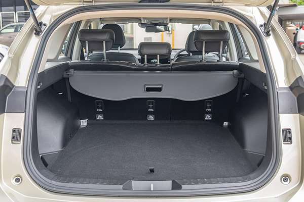 2025 GWM Haval H6 Lux B01