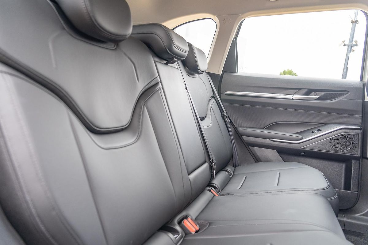 2025 GWM Haval H6 Lux B01