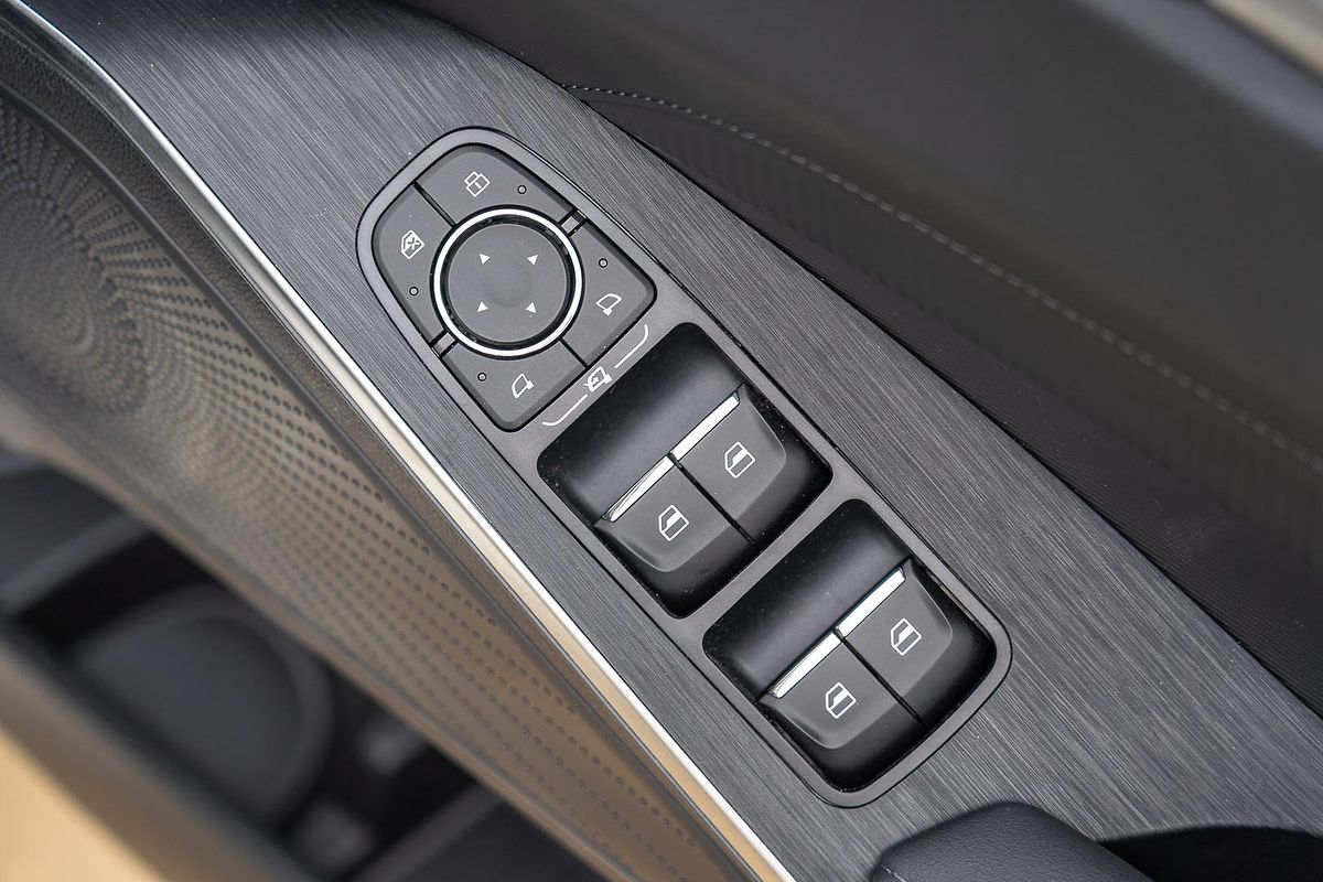 2025 GWM Haval H6 Lux B01