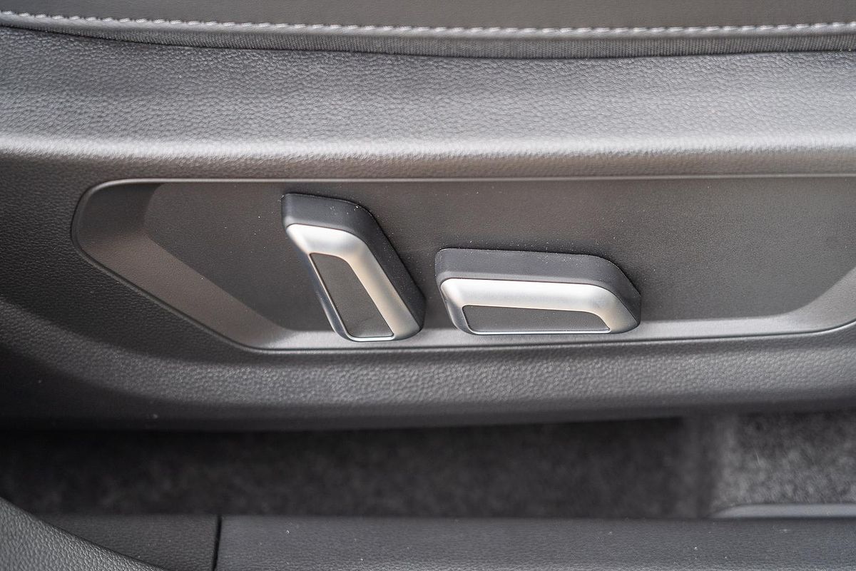 2025 GWM Haval H6 Lux B01