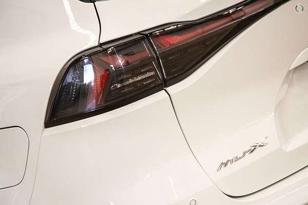 2025 Isuzu MU-X LS-T