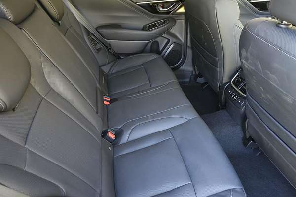 2025 Subaru Outback AWD Touring XT 6GEN