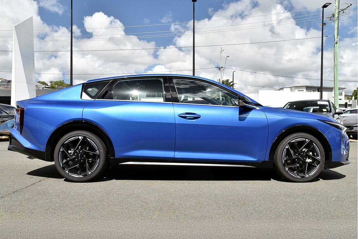 2025 Kia K4 GT-Line CL4m