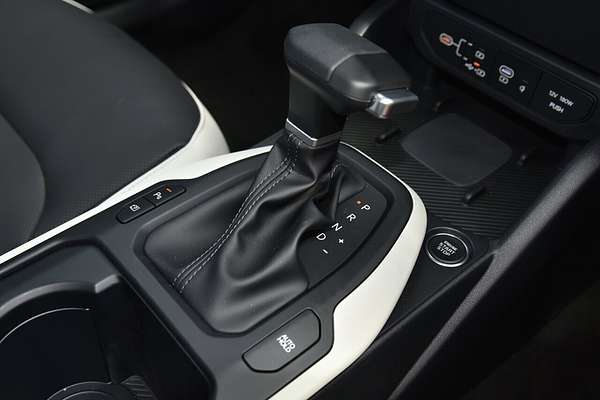 2025 Kia K4 GT-Line CL4m