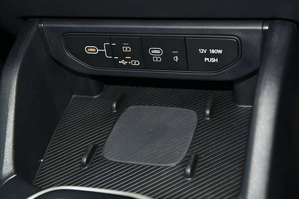 2025 Kia K4 GT-Line CL4m