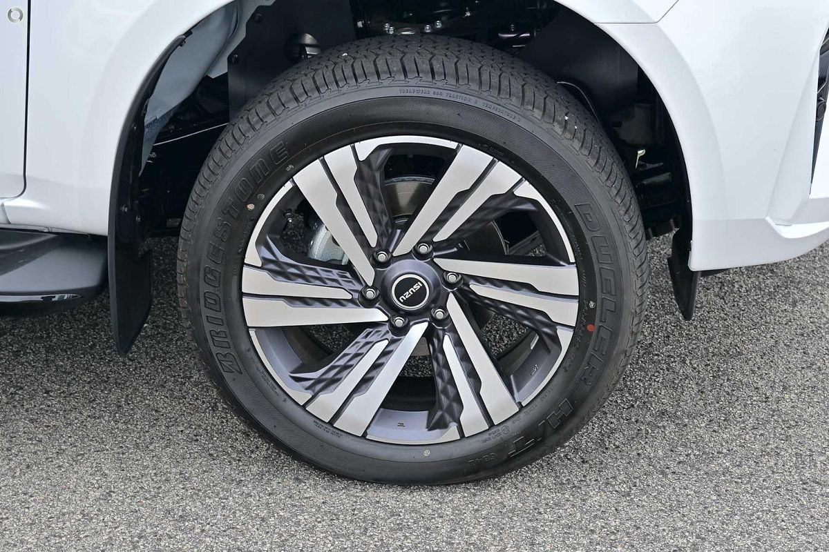 2025 Isuzu MU-X LS-T