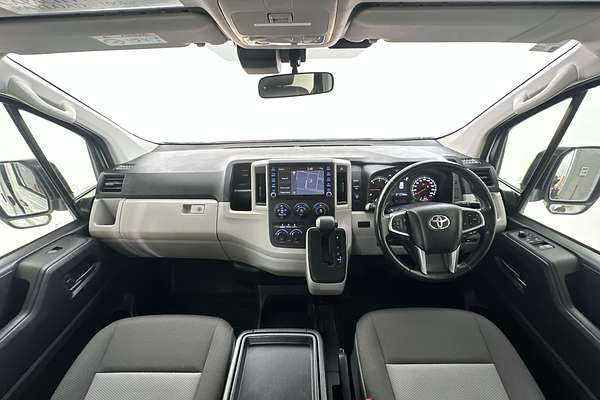 2022 Toyota Hiace Commuter GDH322R ELWB High Roof