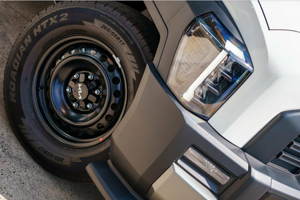 2025 Kia Tasman S TK 4X4