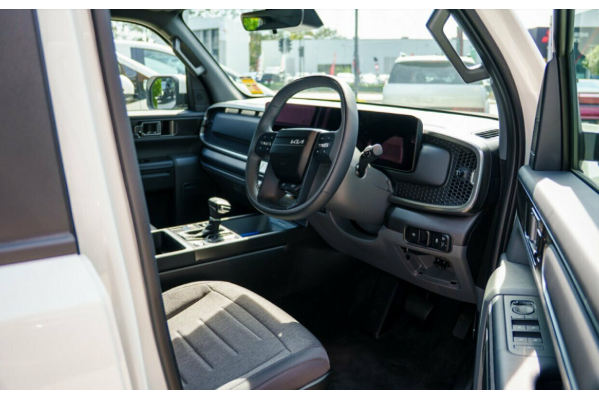 2025 Kia Tasman S TK 4X4