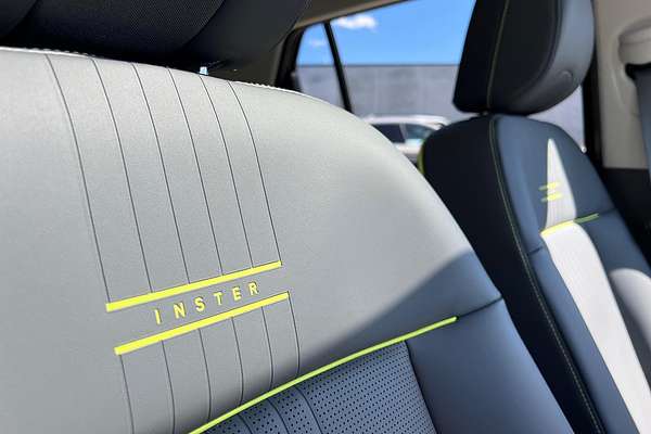 2025 Hyundai INSTER Cross AX.V1