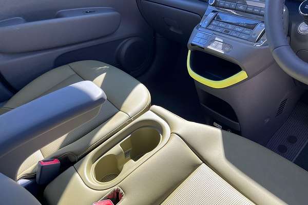 2025 Hyundai INSTER Cross AX.V1