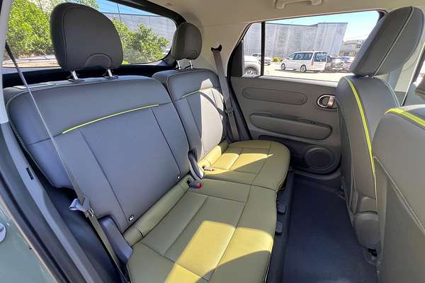 2025 Hyundai INSTER Cross AX.V1