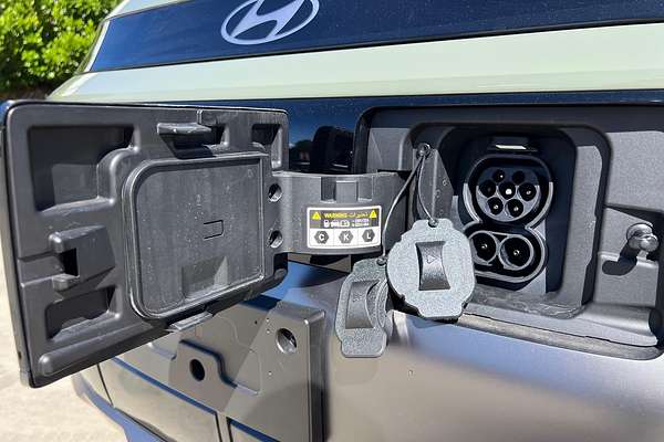 2025 Hyundai INSTER Cross AX.V1