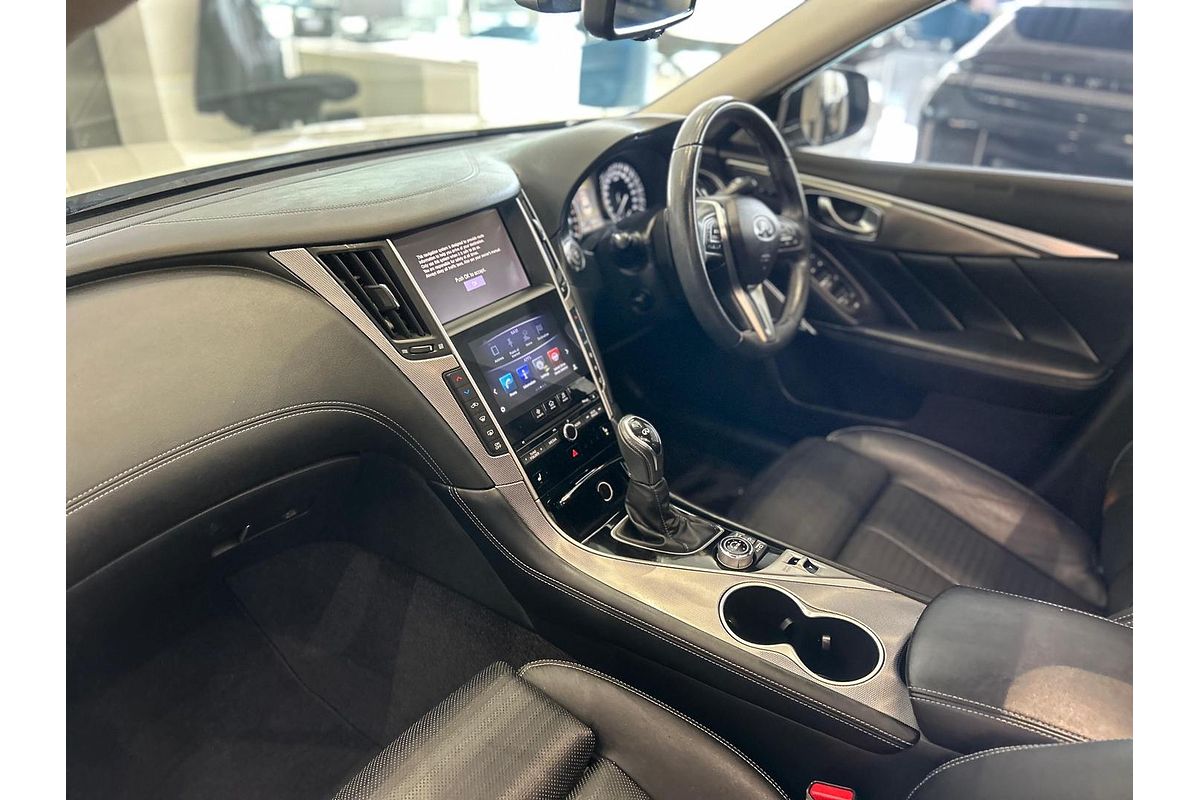 2018 INFINITI Q50 S Premium V37