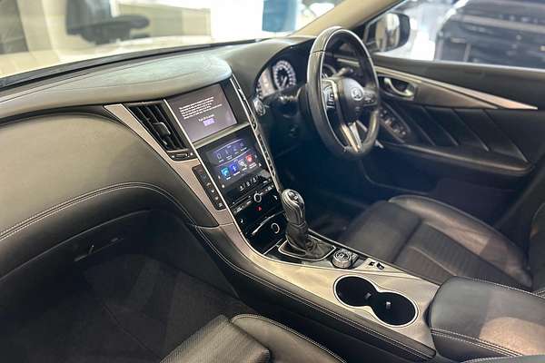 2018 INFINITI Q50 S Premium V37