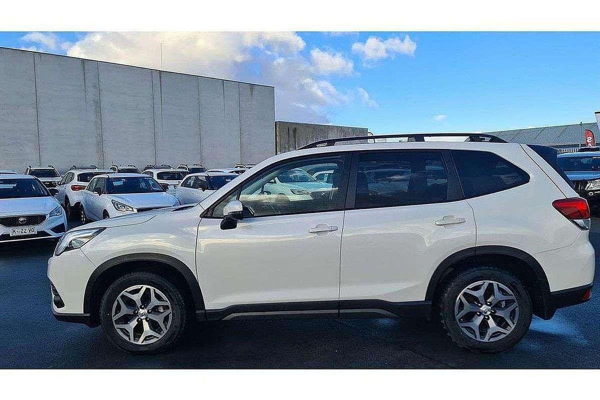 2024 Subaru Forester 2.5i S5