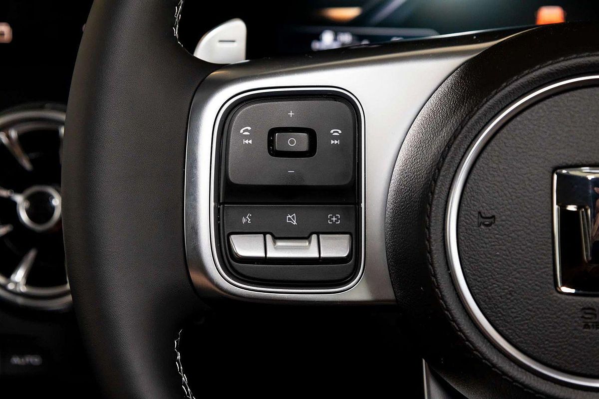 2025 GWM Tank 300 Ultra P01