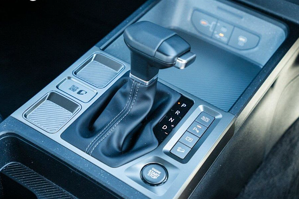 2025 Kia Tasman SX TK 4X4