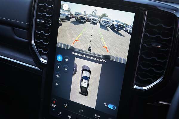 2025 Ford Ranger Platinum 4X4 3.0L