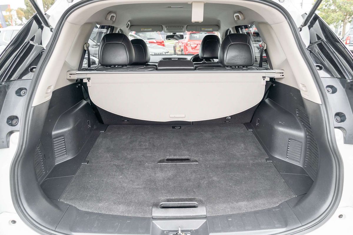 2018 Nissan X-TRAIL ST-L T32 Series II