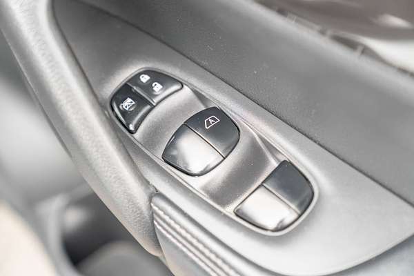 2018 Nissan X-TRAIL ST-L T32 Series II