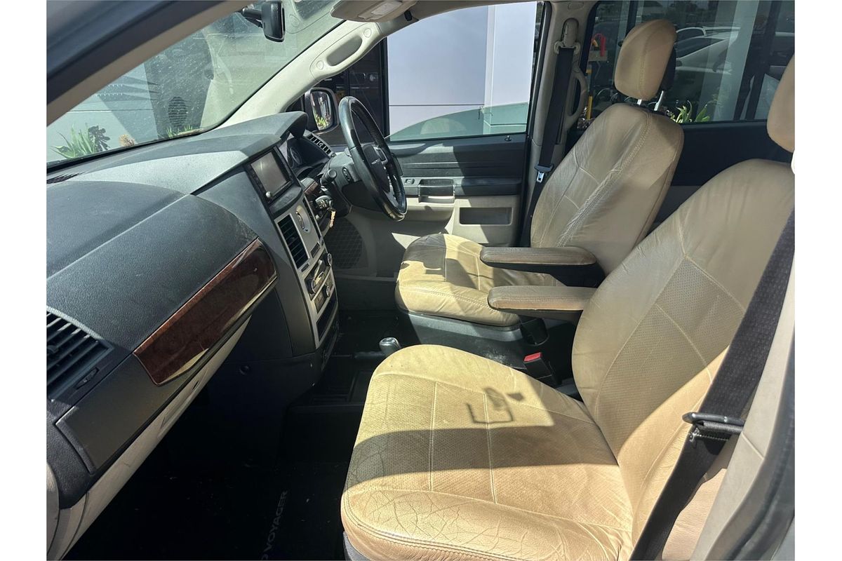 2011 Chrysler Grand Voyager LX 5th Gen