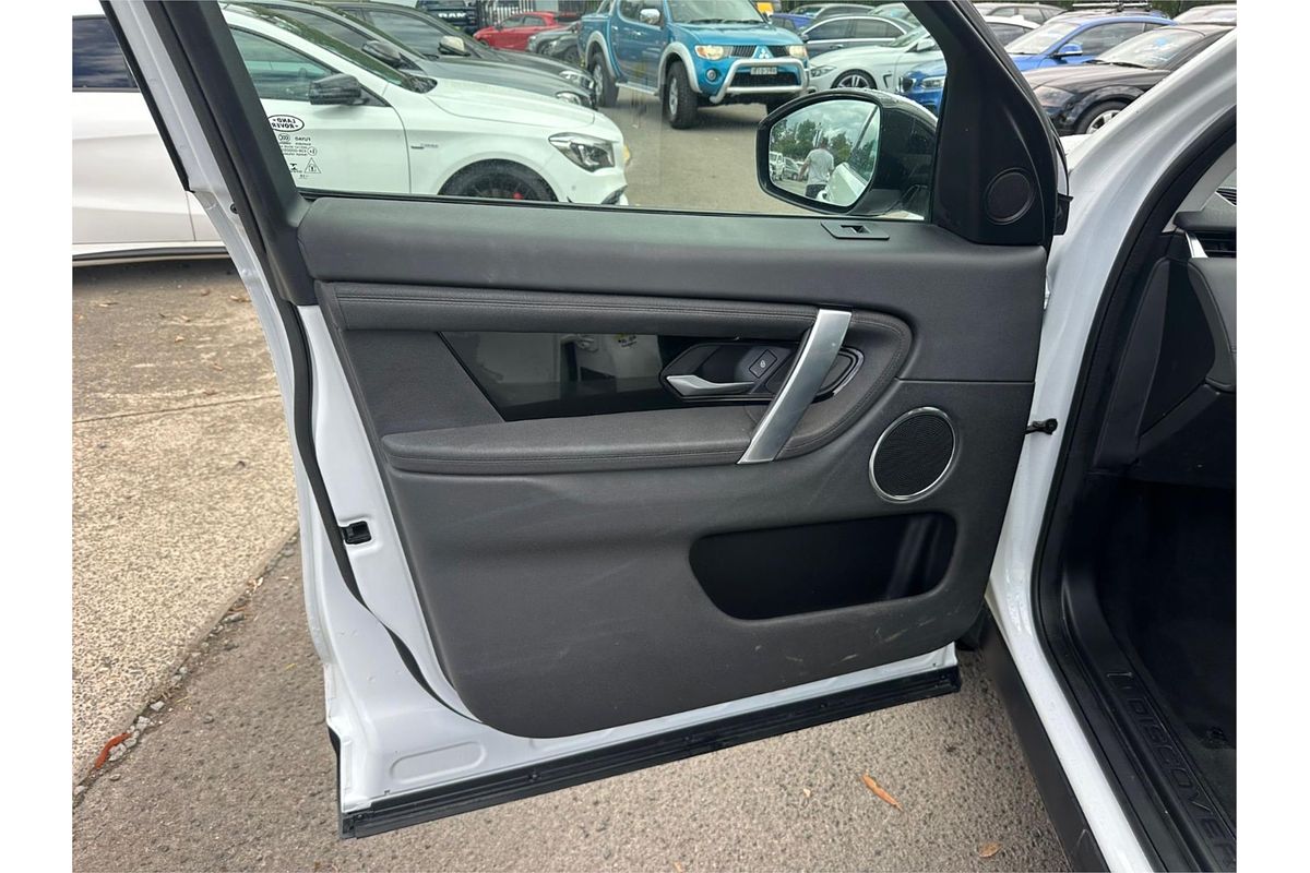 2019 Land Rover Discovery Sport P200 S L550