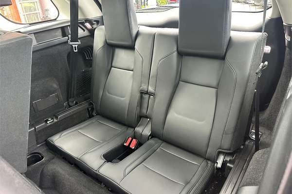 2019 Land Rover Discovery Sport P200 S L550