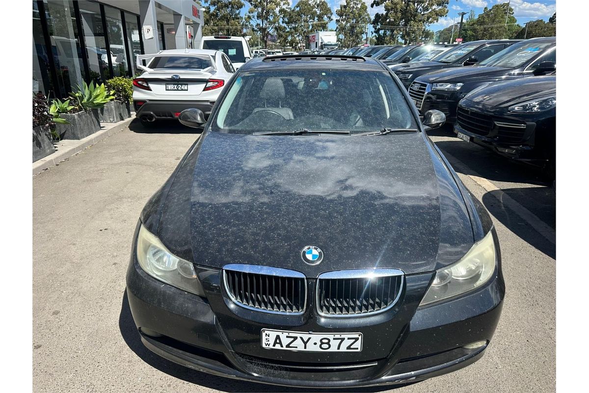 2006 BMW 3 Series 320i E90