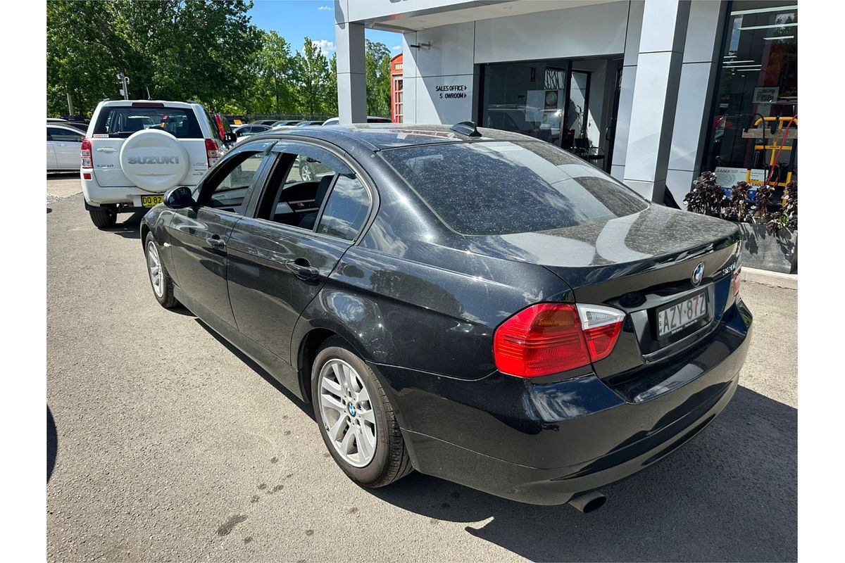 2006 BMW 3 Series 320i E90