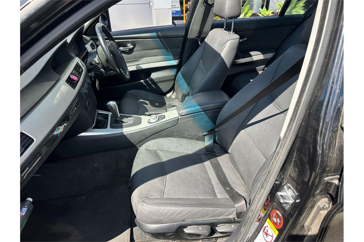 2006 BMW 3 Series 320i E90