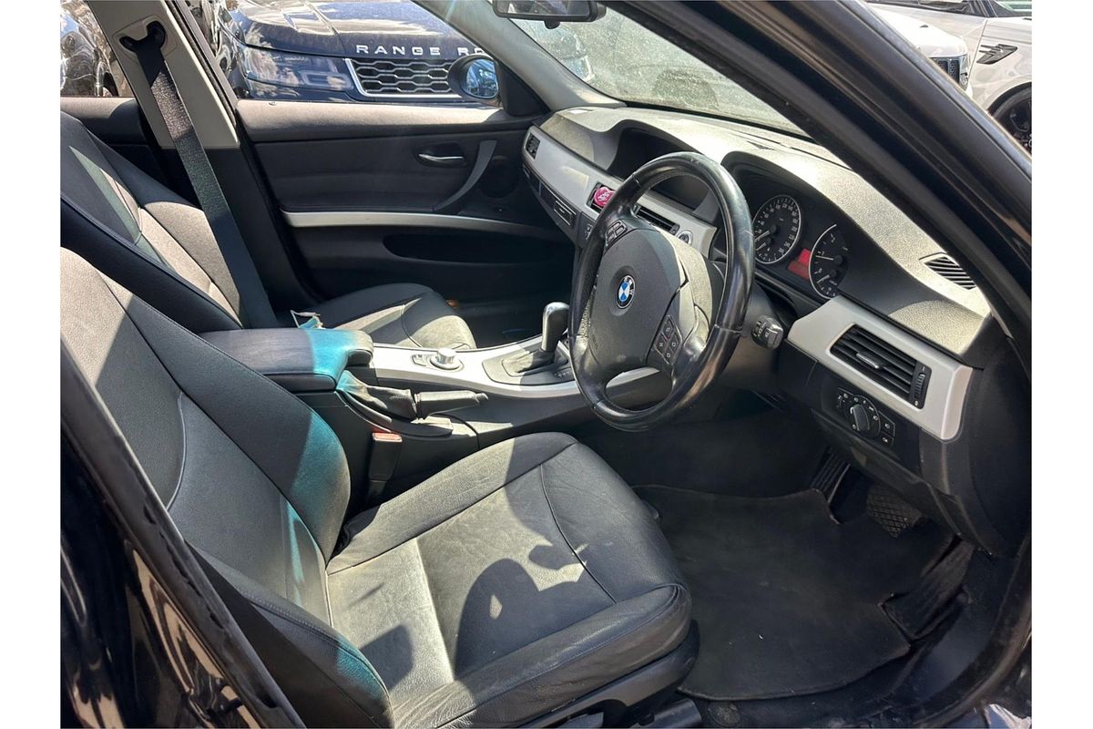 2006 BMW 3 Series 320i E90