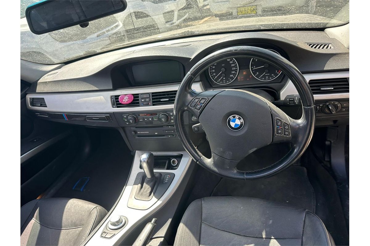 2006 BMW 3 Series 320i E90