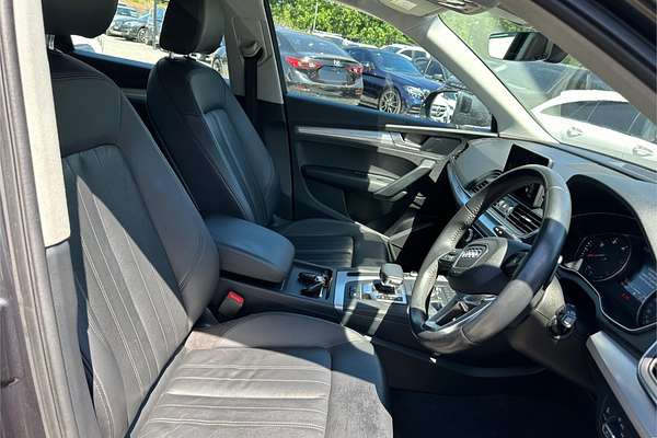 2019 Audi Q5 40 TDI design FY