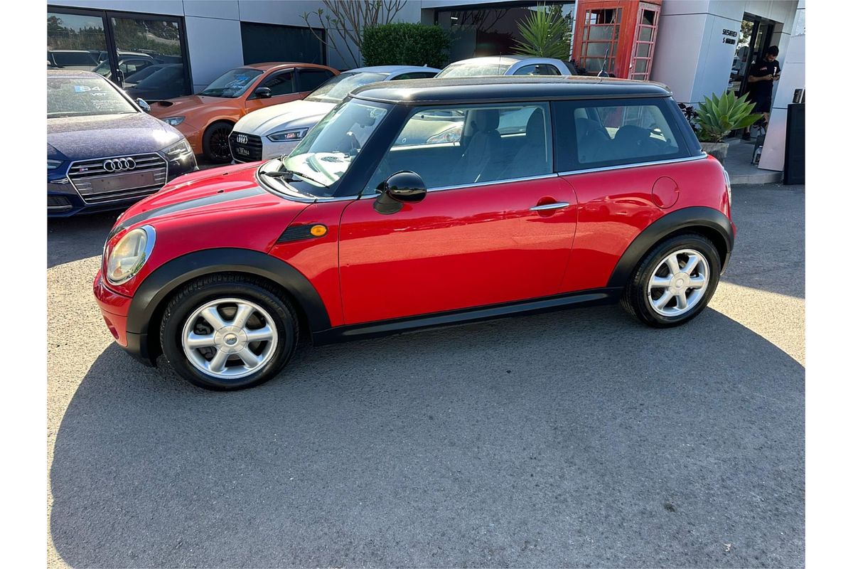 2009 MINI Hatch Cooper R56