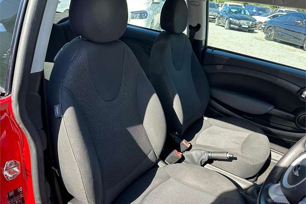 2009 MINI Hatch Cooper R56