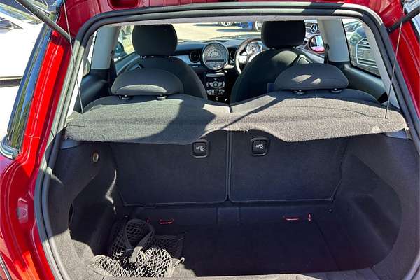 2009 MINI Hatch Cooper R56